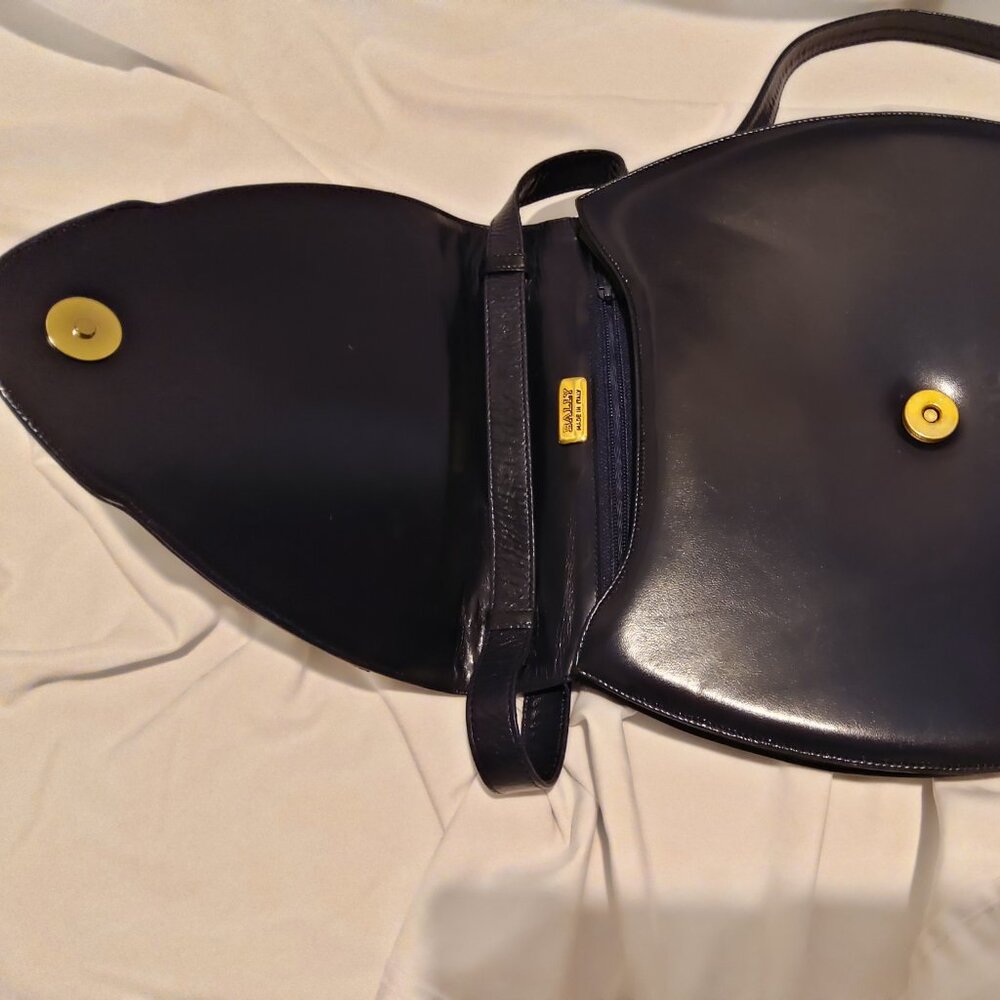 Bally purse and heels, navy & white shoes size 6